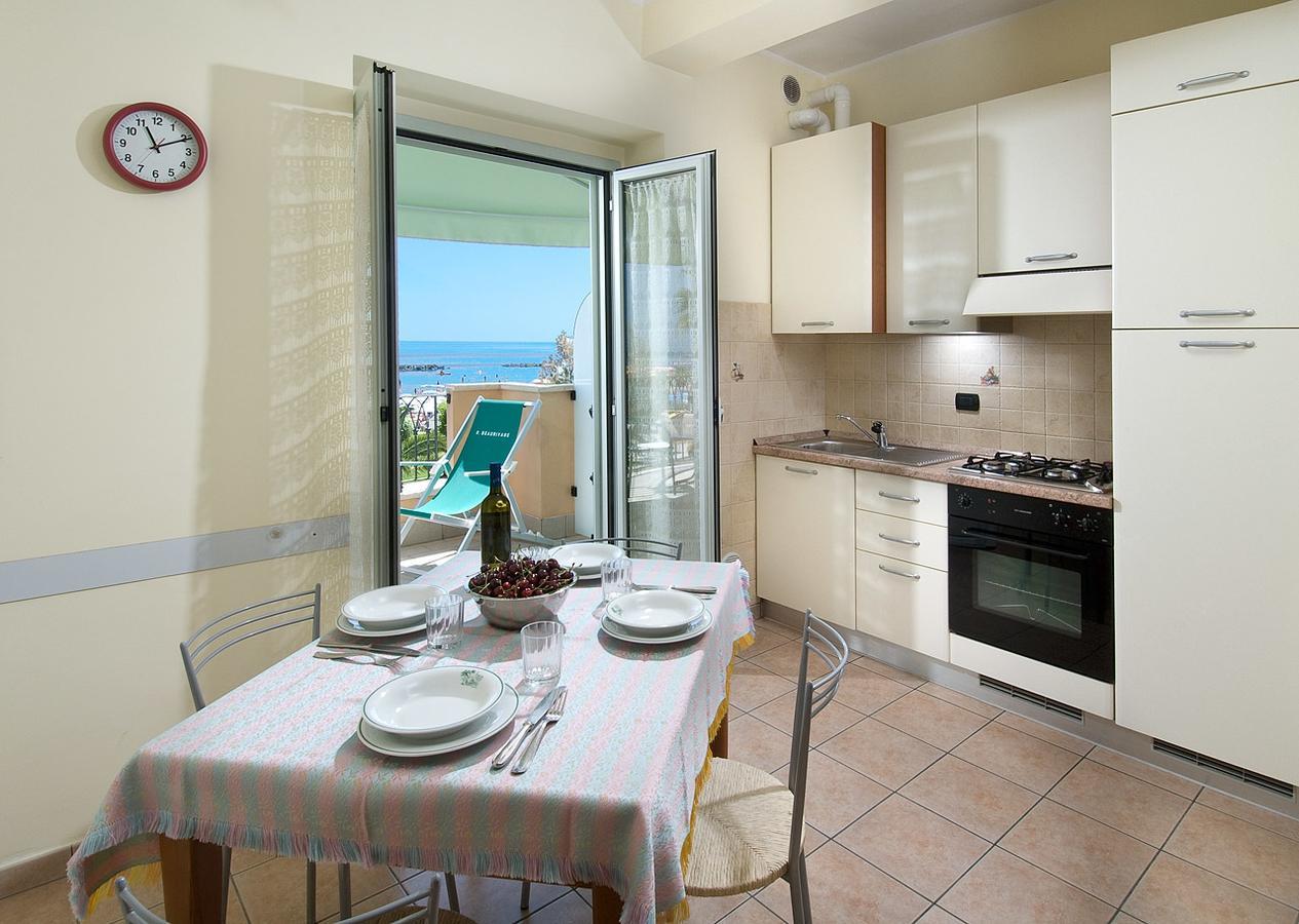 Beaurivage Aparthotel San Benedetto del Tronto Bagian luar foto