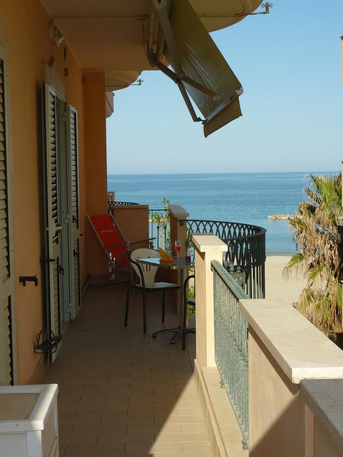 Beaurivage Aparthotel San Benedetto del Tronto Bagian luar foto