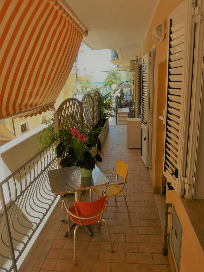 Beaurivage Aparthotel San Benedetto del Tronto Bagian luar foto