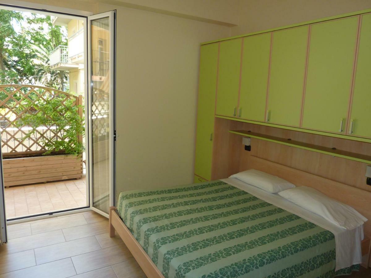 Beaurivage Aparthotel San Benedetto del Tronto Bagian luar foto